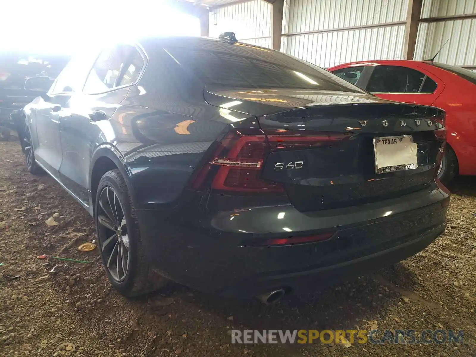 3 Photograph of a damaged car 7JR102FK5MG092259 VOLVO S60 2021