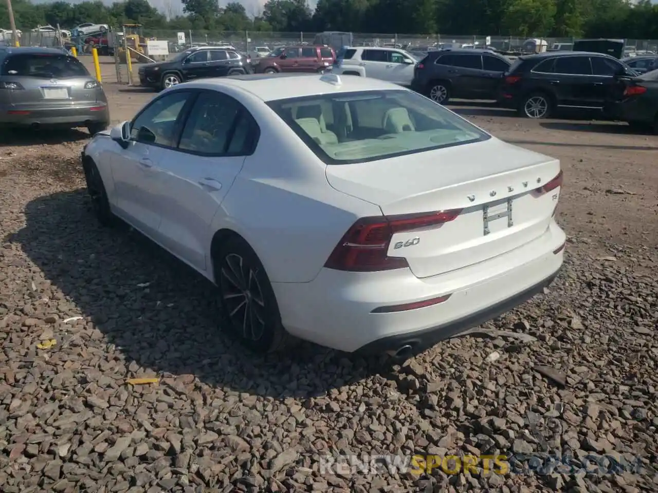 3 Photograph of a damaged car 7JR102FK9MG094872 VOLVO S60 2021