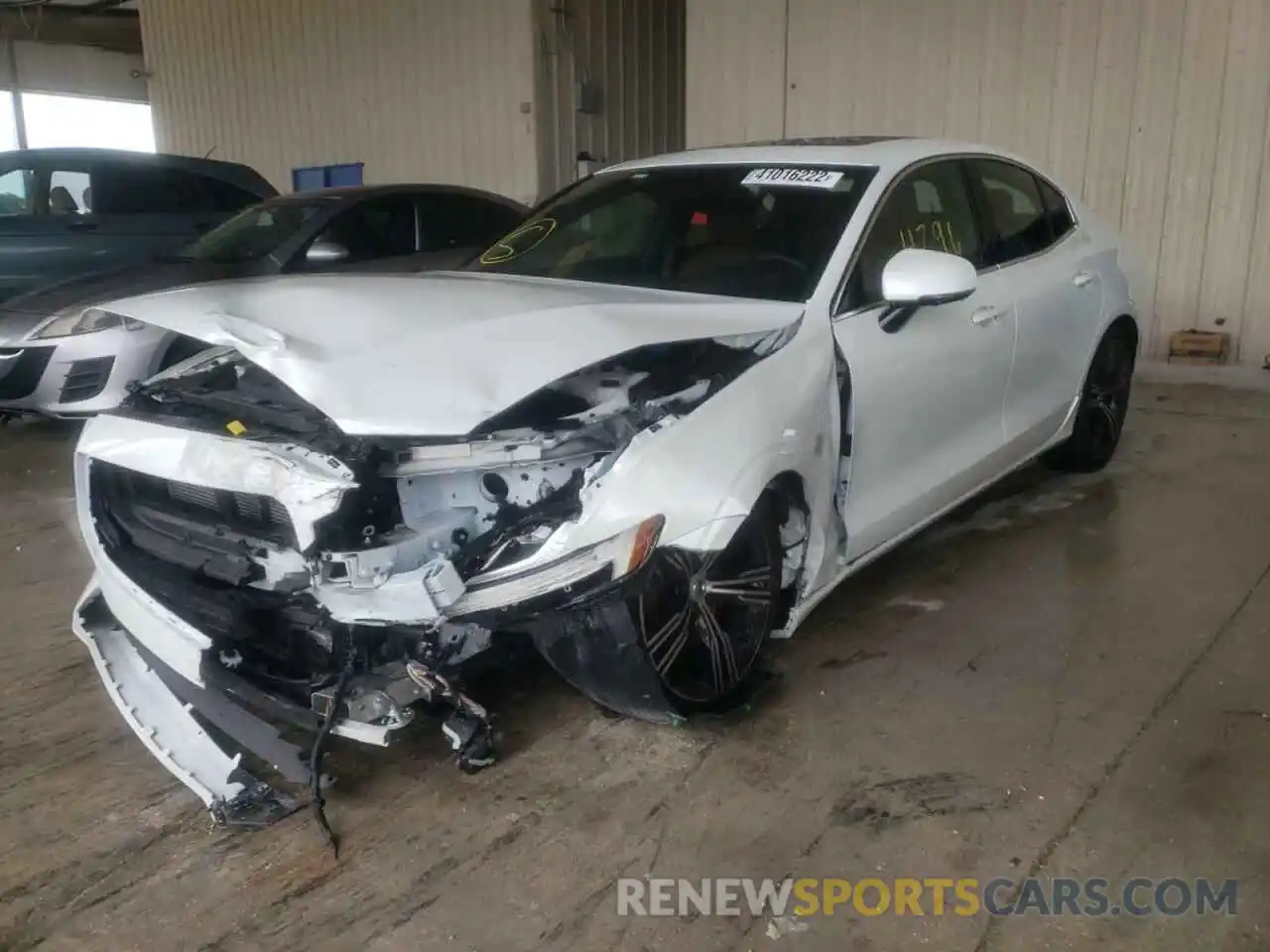 2 Photograph of a damaged car 7JR102FL8MG094919 VOLVO S60 2021