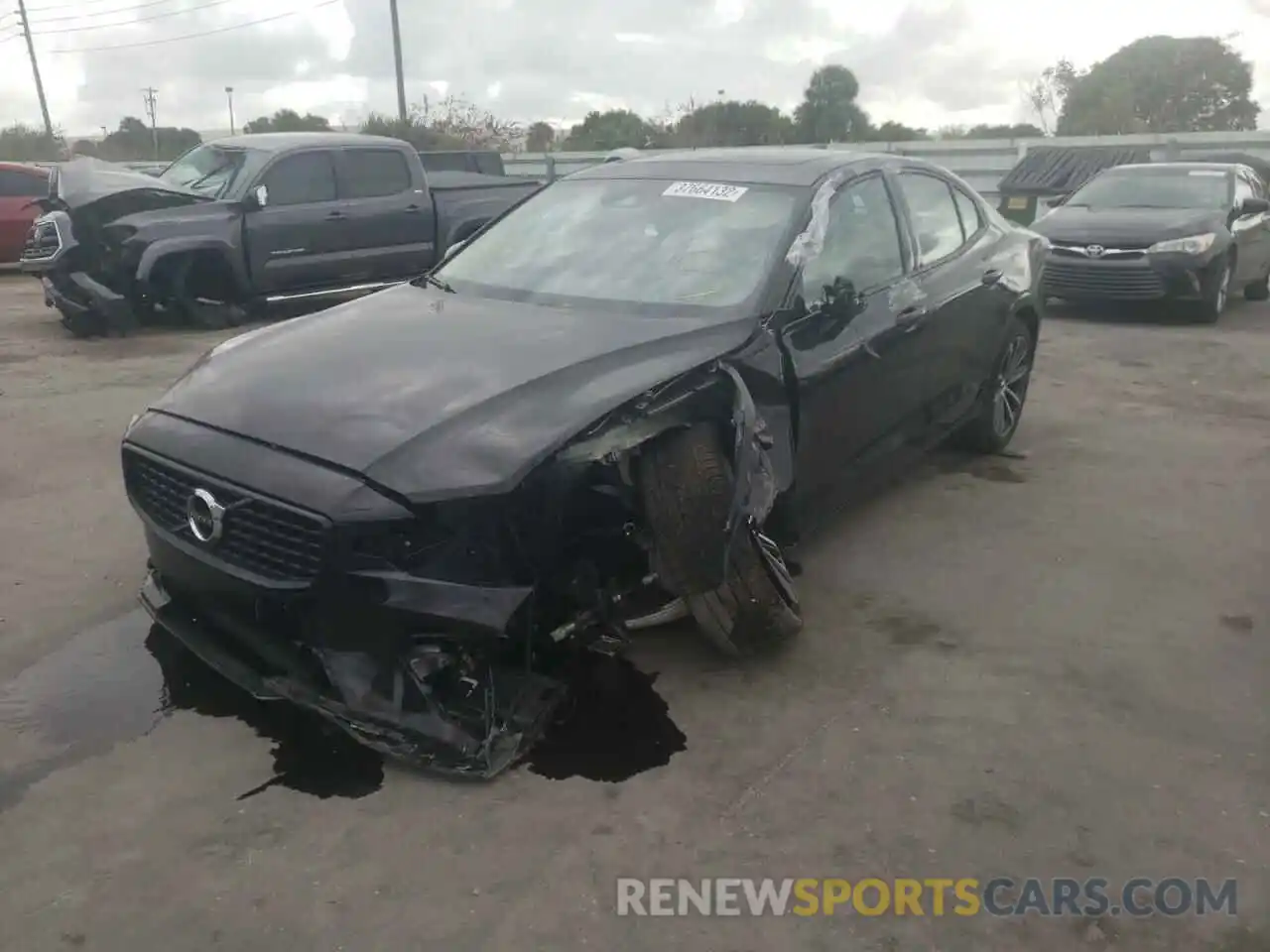 2 Photograph of a damaged car 7JR102FZ7MG118972 VOLVO S60 2021