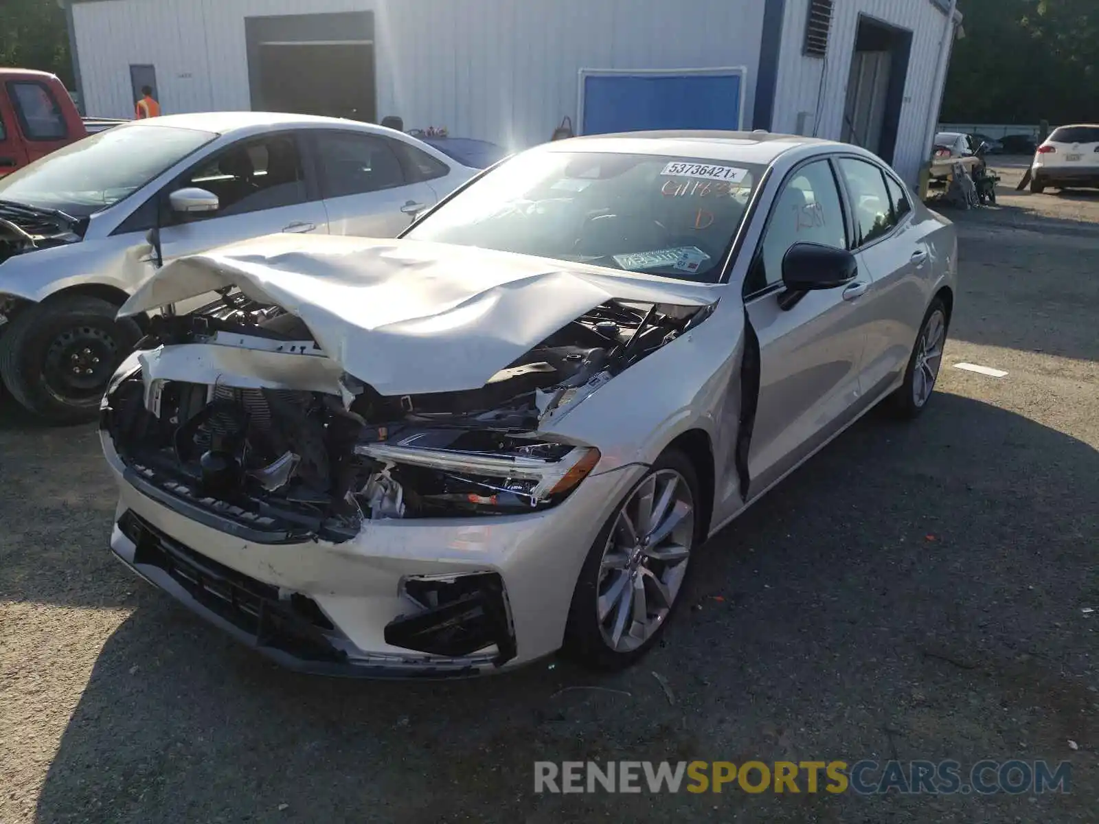 2 Photograph of a damaged car 7JR102FZ9MG118391 VOLVO S60 2021