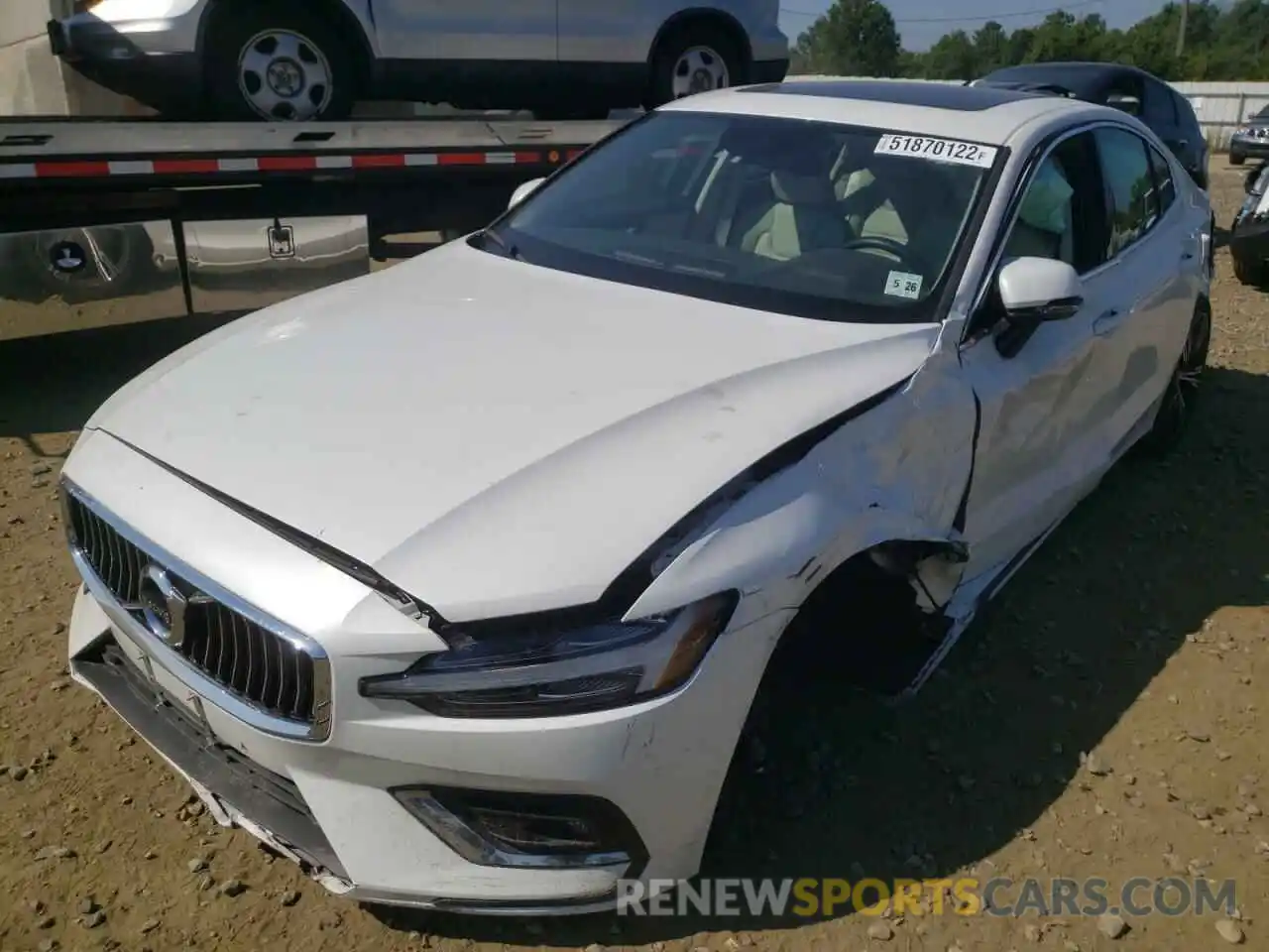 2 Photograph of a damaged car 7JR102TL4MG108545 VOLVO S60 2021