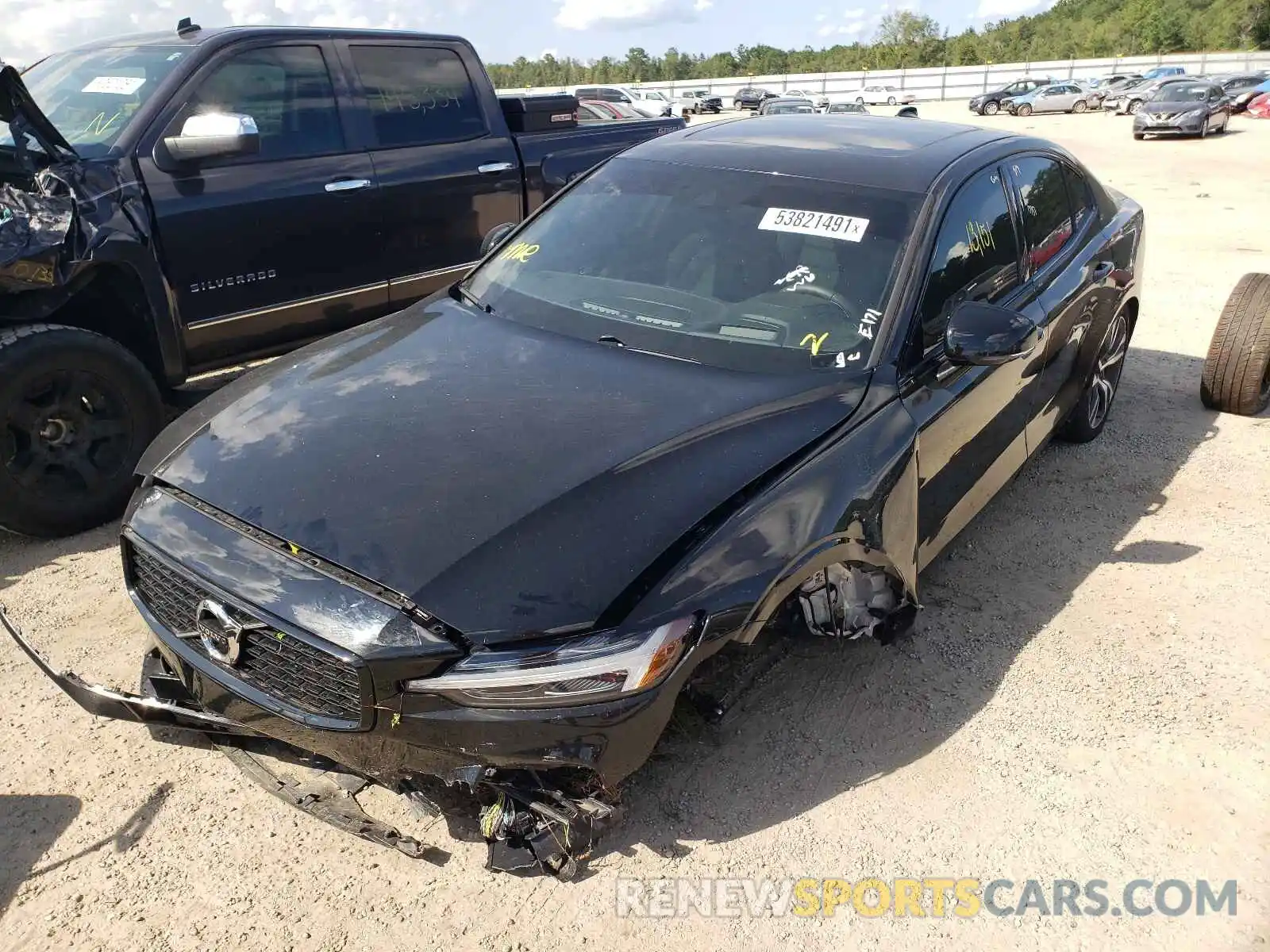 2 Photograph of a damaged car 7JR102TMXMG109403 VOLVO S60 2021