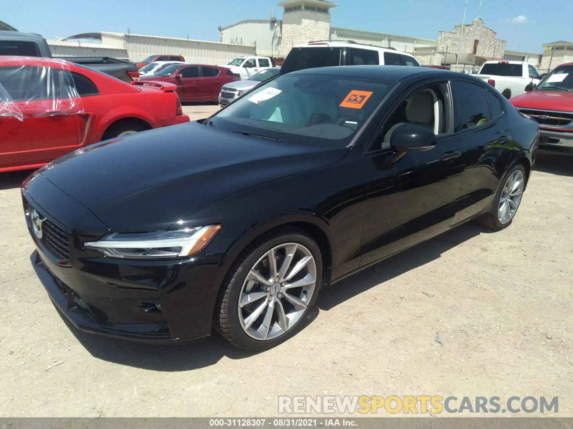 2 Photograph of a damaged car 7JR102TZ9MG113311 VOLVO S60 2021