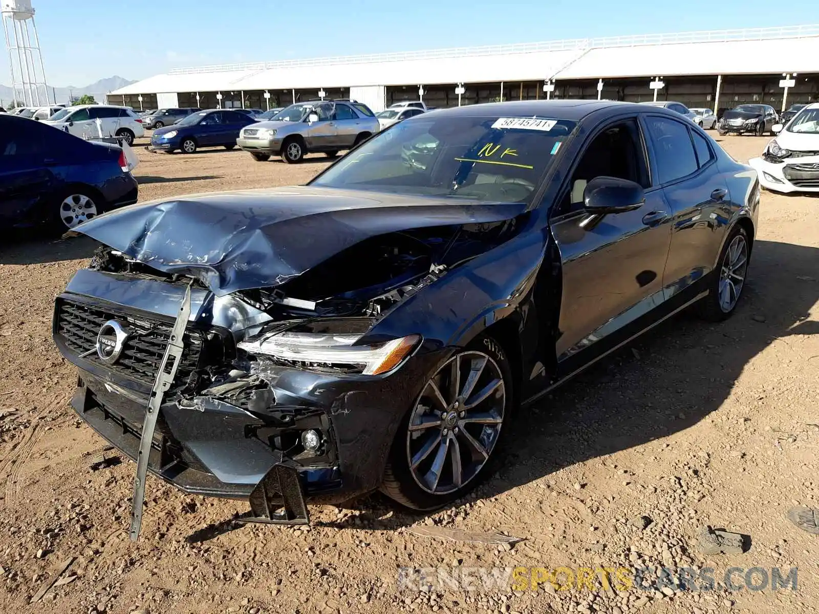 1 Photograph of a damaged car 7JR102TZ9MG124003 VOLVO S60 2021