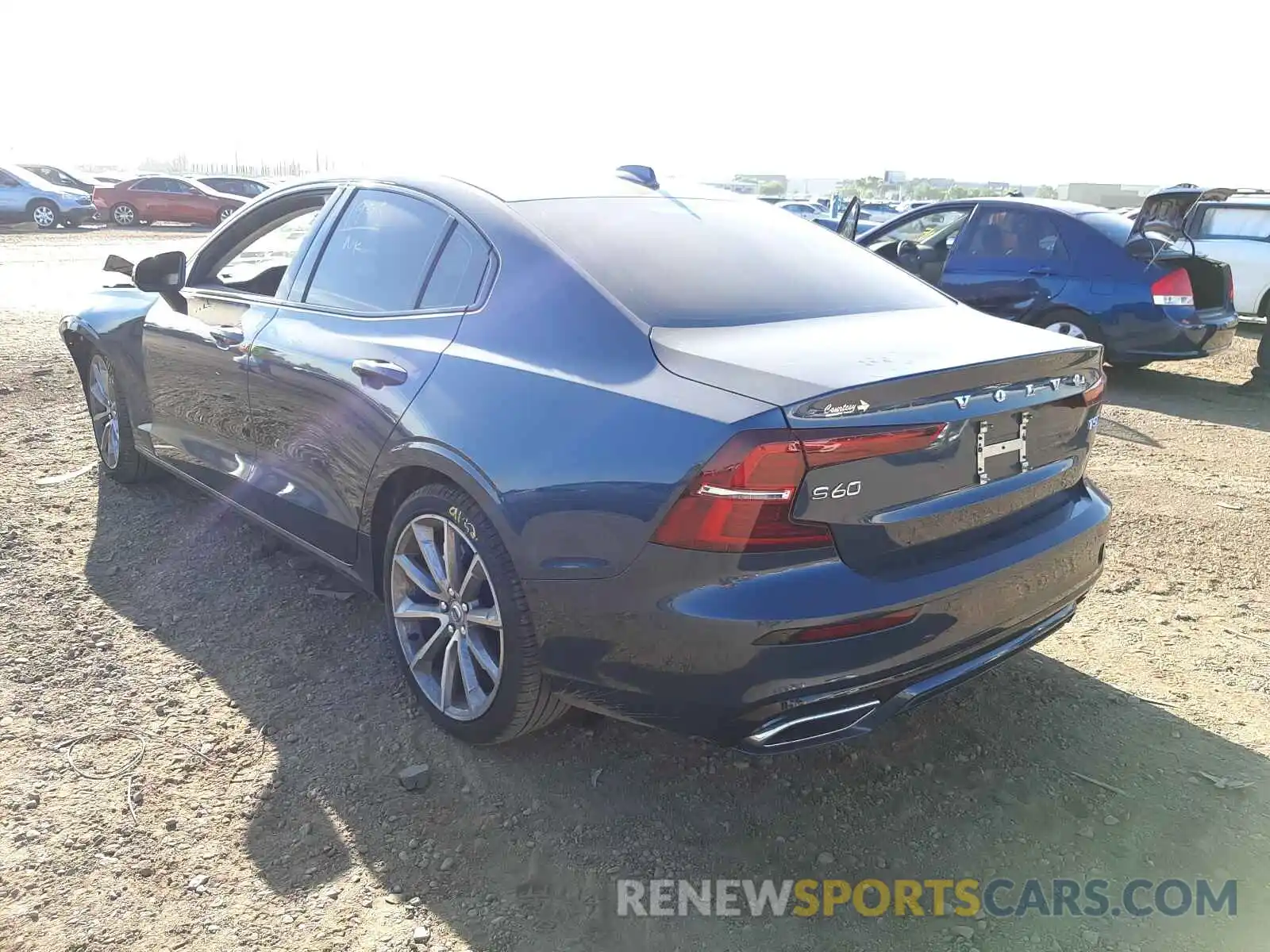 2 Photograph of a damaged car 7JR102TZ9MG124003 VOLVO S60 2021