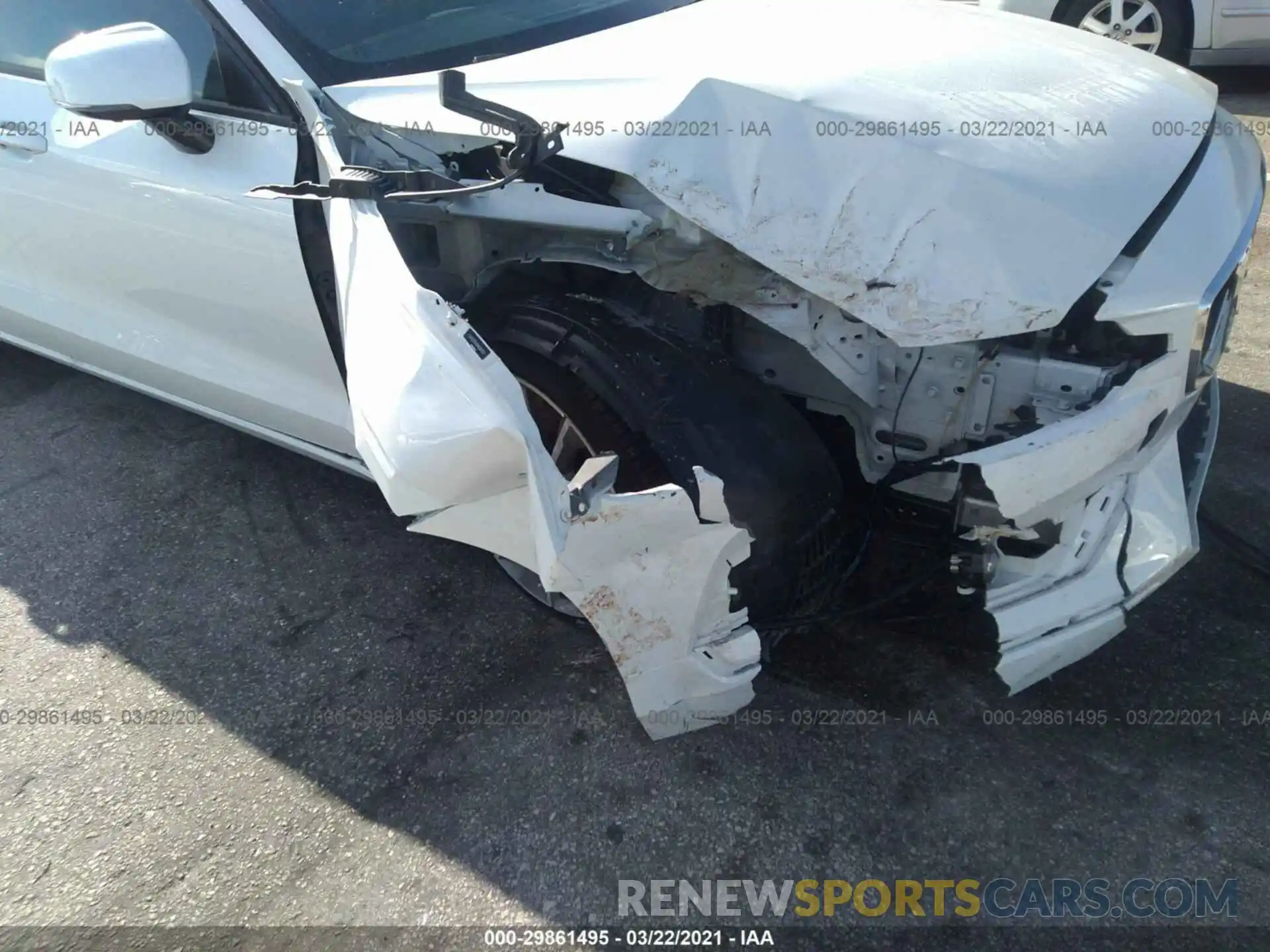 6 Photograph of a damaged car 7JRA22TK6MG081351 VOLVO S60 2021