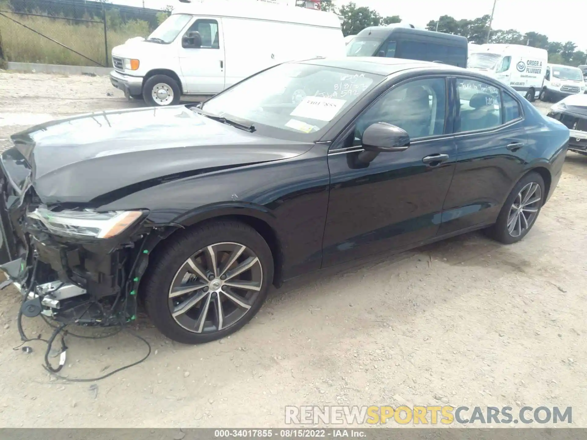 2 Photograph of a damaged car 7JRL12TZ0NG178104 VOLVO S60 2022