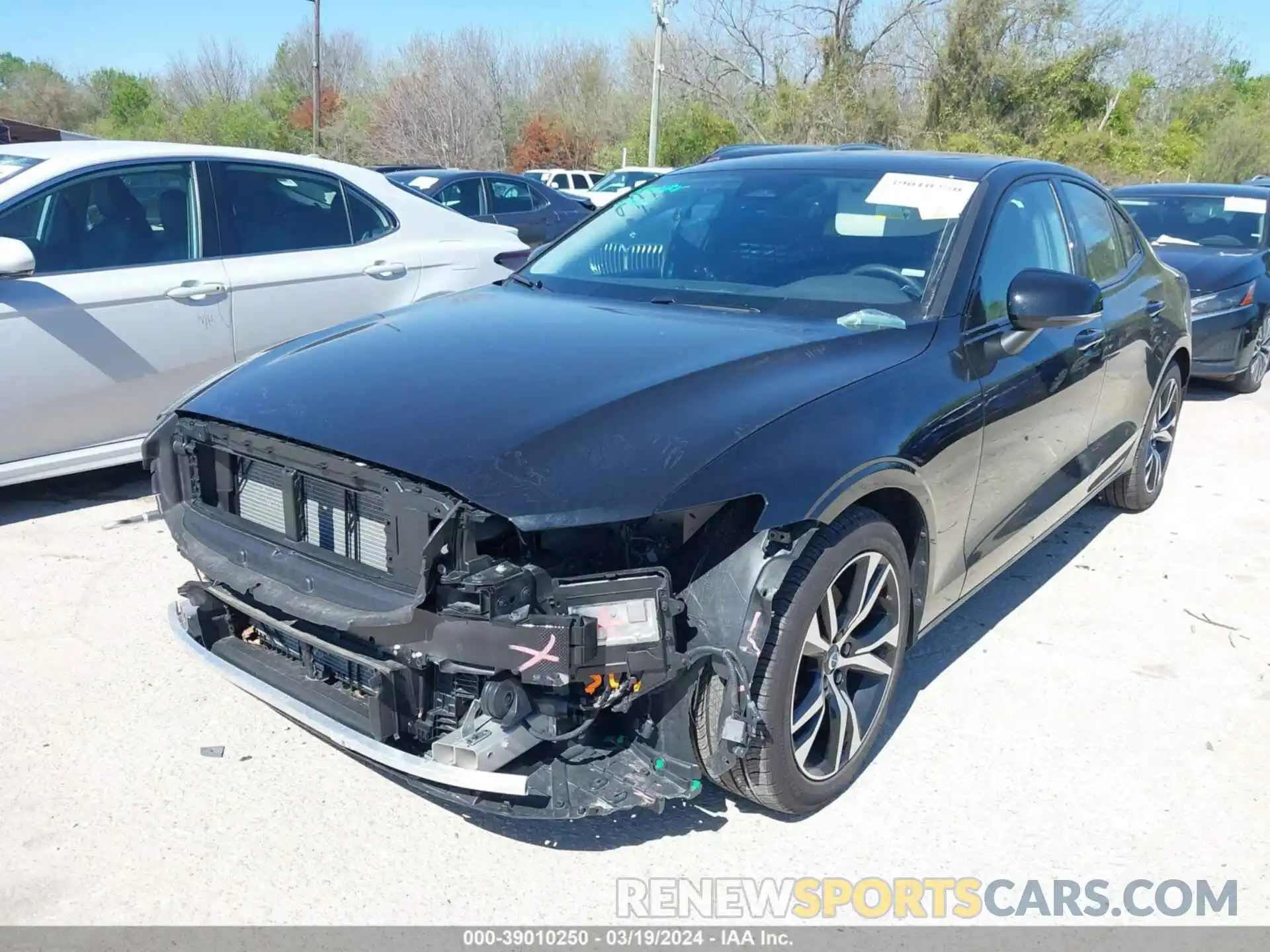 2 Photograph of a damaged car 7JRL12TL5RG299485 VOLVO S60 2024