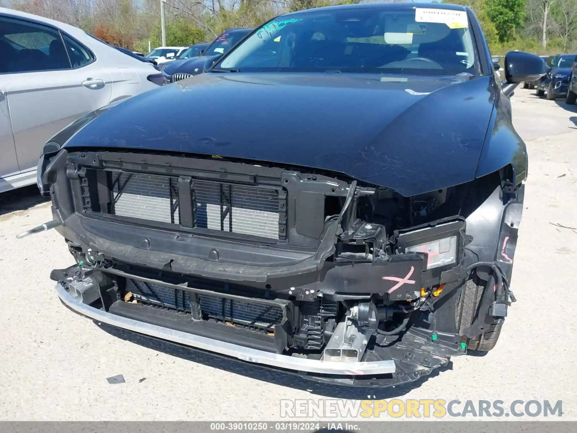 6 Photograph of a damaged car 7JRL12TL5RG299485 VOLVO S60 2024