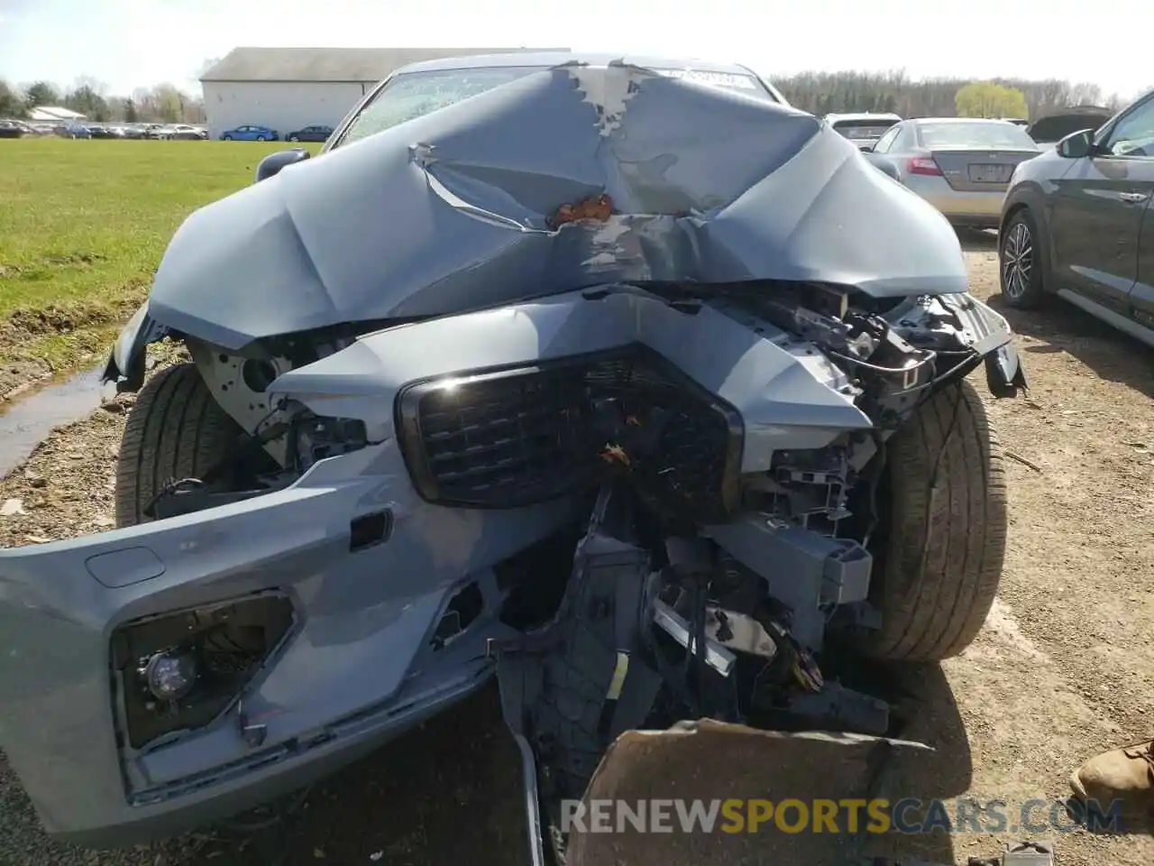 9 Photograph of a damaged car 7JRL12TZ2NG154287 VOLVO S60 B5 MOM 2022