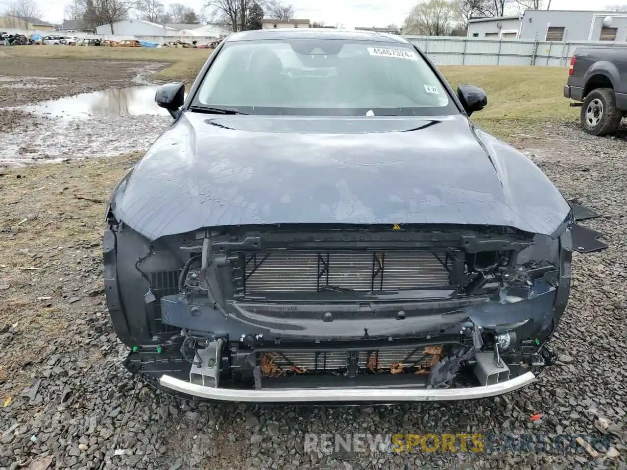 5 Photograph of a damaged car 7JRL12TZ7NG192016 VOLVO S60 B5 MOM 2022