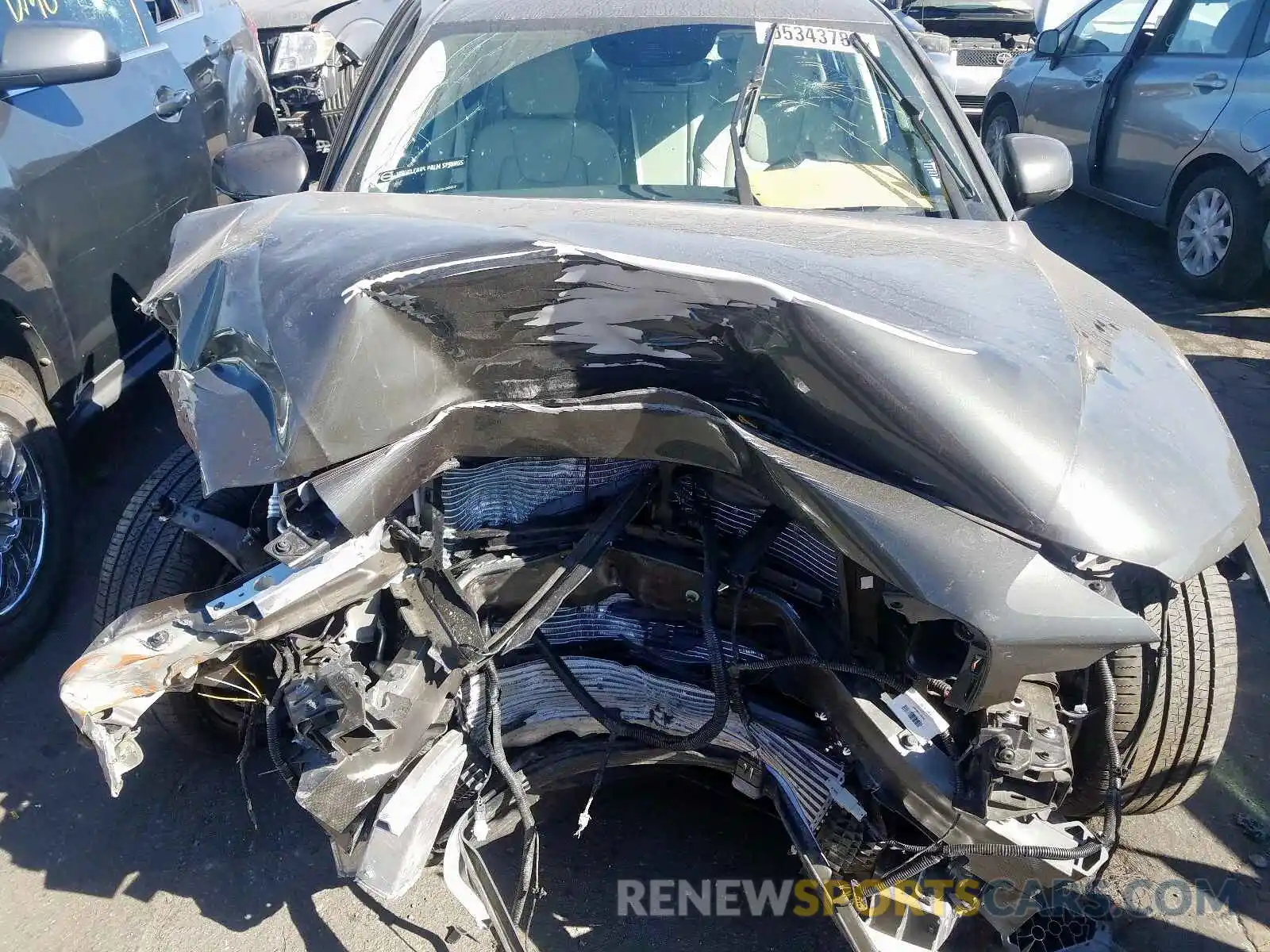 7 Photograph of a damaged car 7JR102FK0KG004456 VOLVO S60 T5 MOM 2019