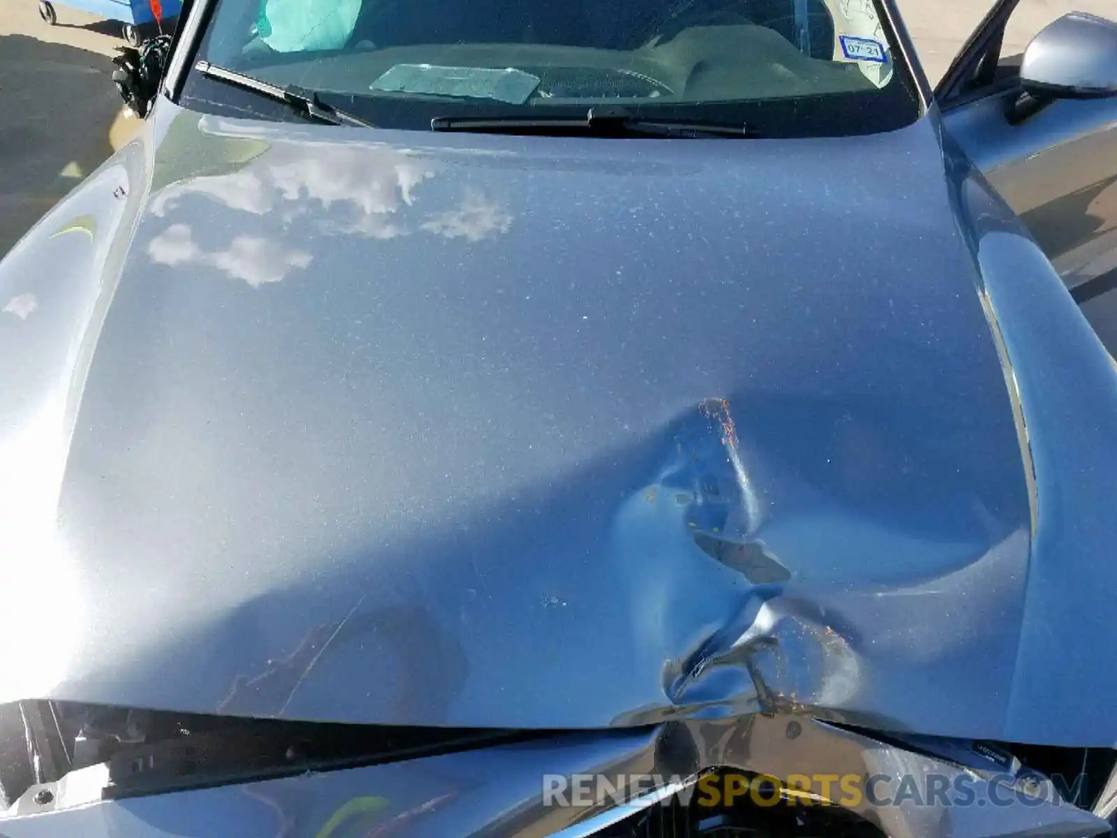 7 Photograph of a damaged car 7JR102FK1KG009987 VOLVO S60 T5 MOM 2019