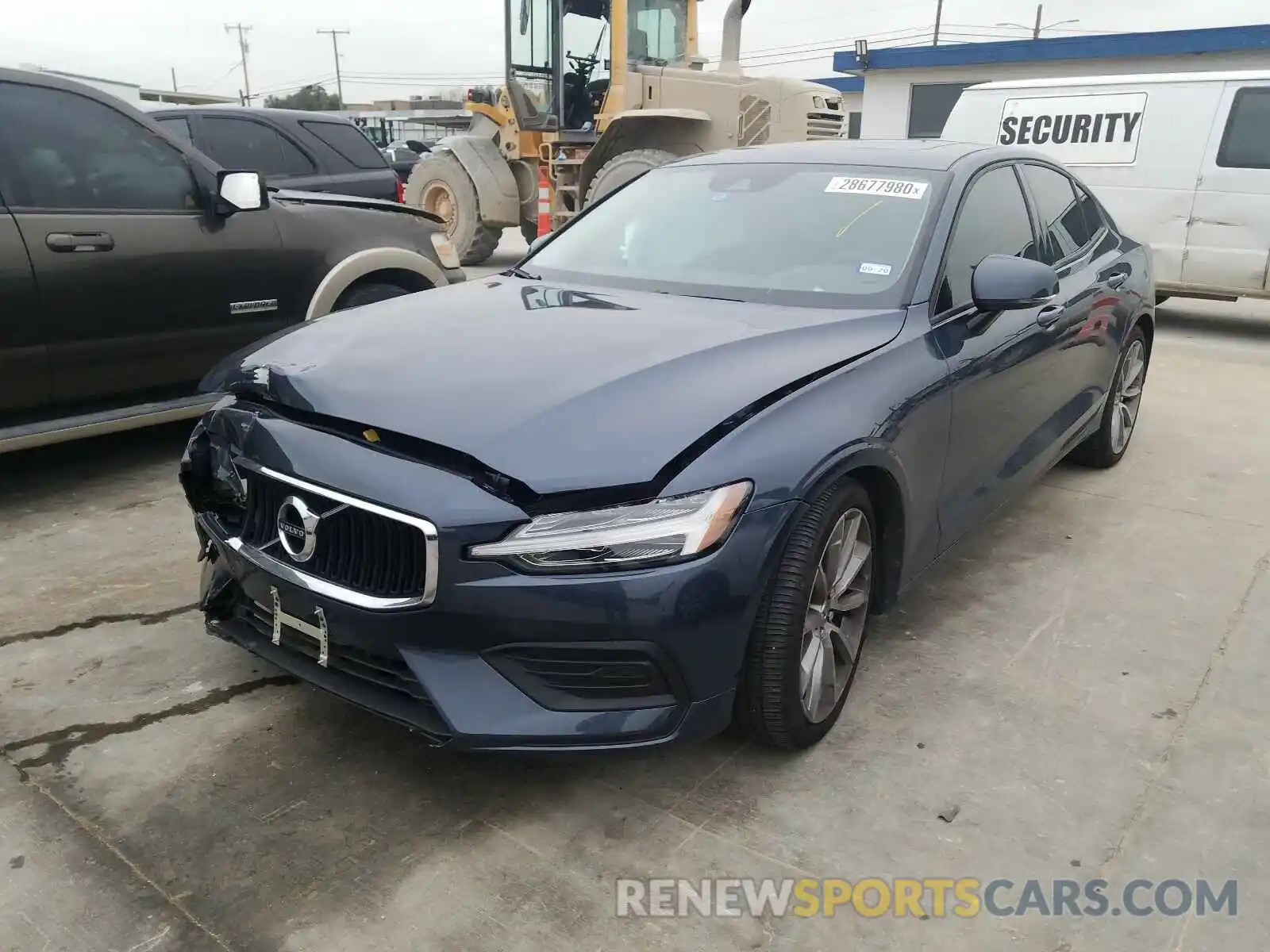 2 Photograph of a damaged car 7JR102FK2KG009528 VOLVO S60 T5 MOM 2019