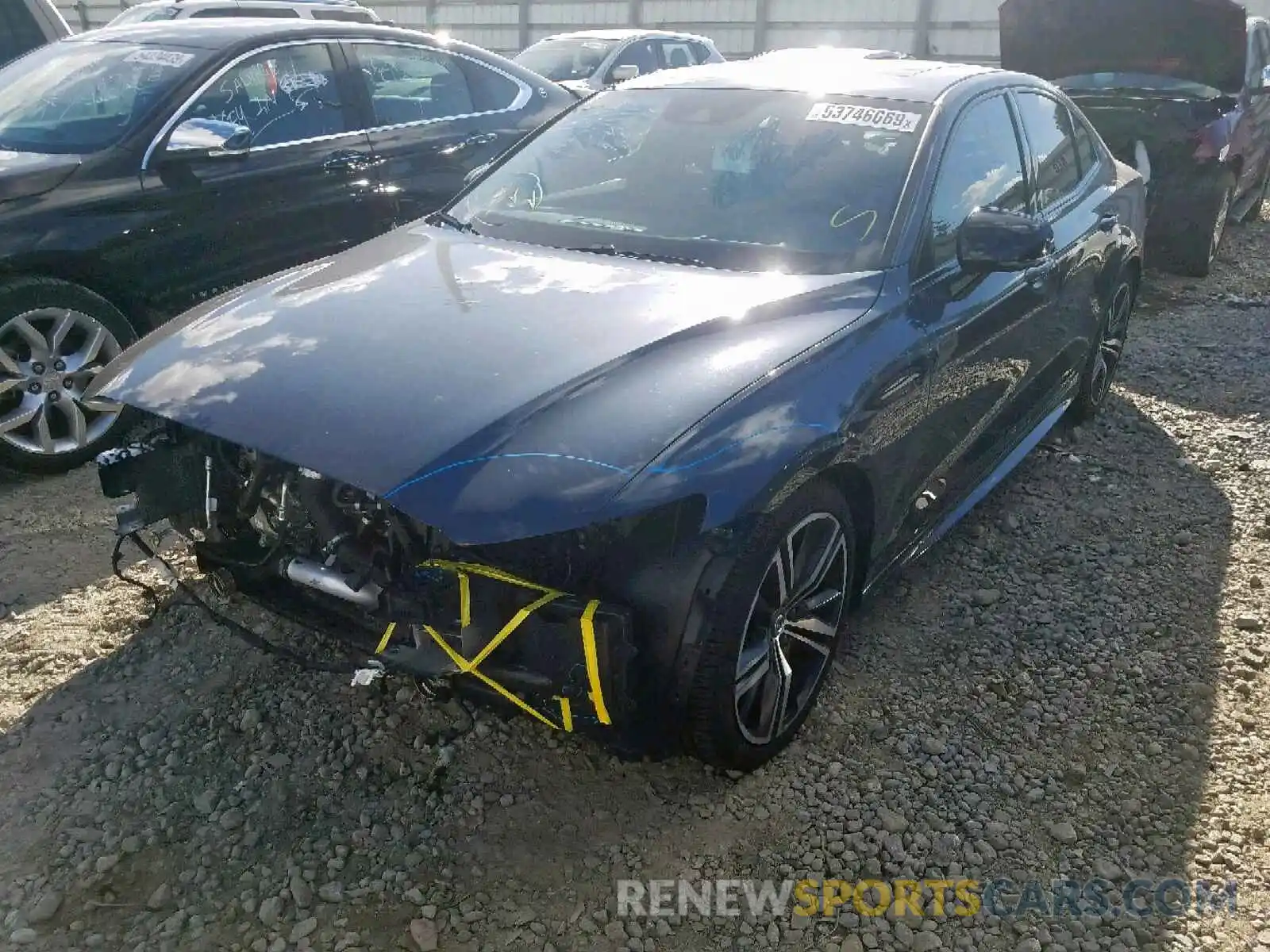 2 Photograph of a damaged car 7JR102FM2KG013015 VOLVO S60 T5 R-D 2019