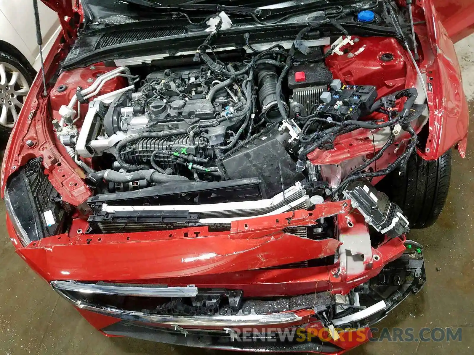 7 Photograph of a damaged car 7JRA22TK4LG035824 VOLVO S60 T6 MOM 2020