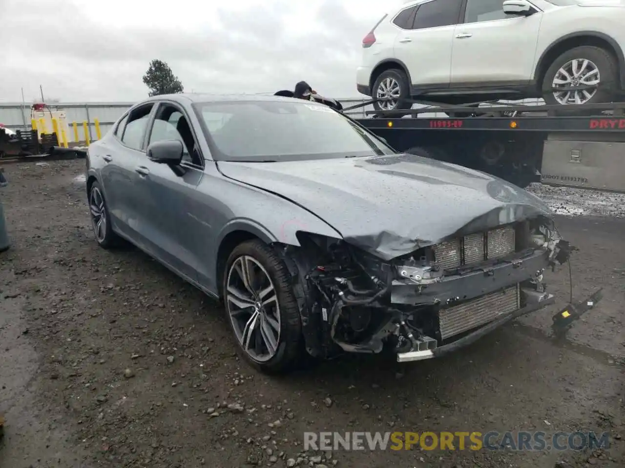 1 Photograph of a damaged car 7JRBR0FM3MG113092 VOLVO S60 T8 REC 2021