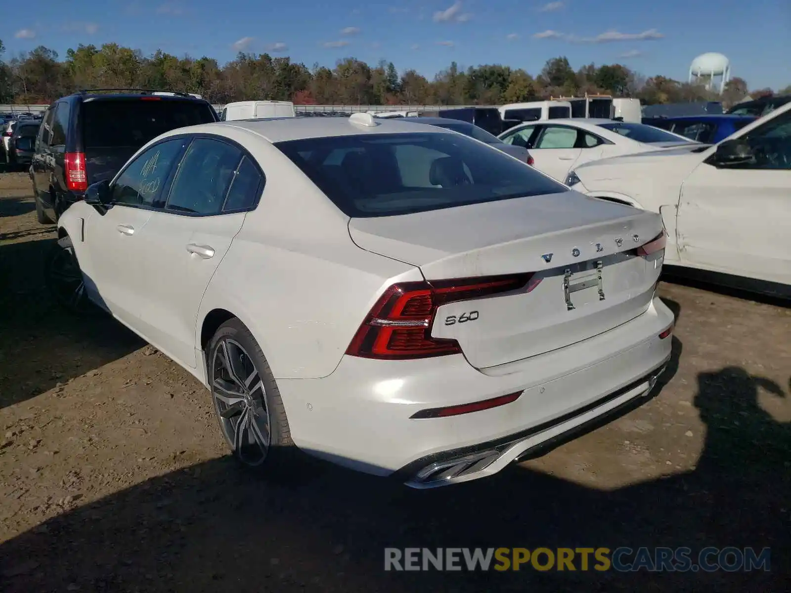 3 Photograph of a damaged car 7JRBR0FM9MG094158 VOLVO S60 T8 REC 2021