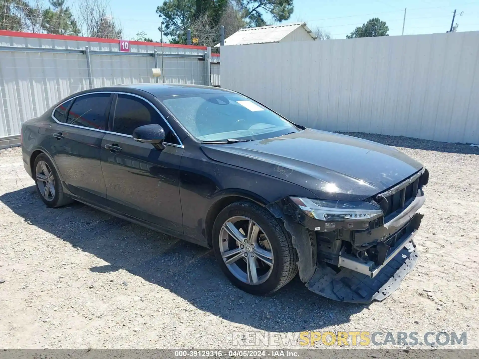 1 Photograph of a damaged car LVY102AK3KP084270 VOLVO S90 2019