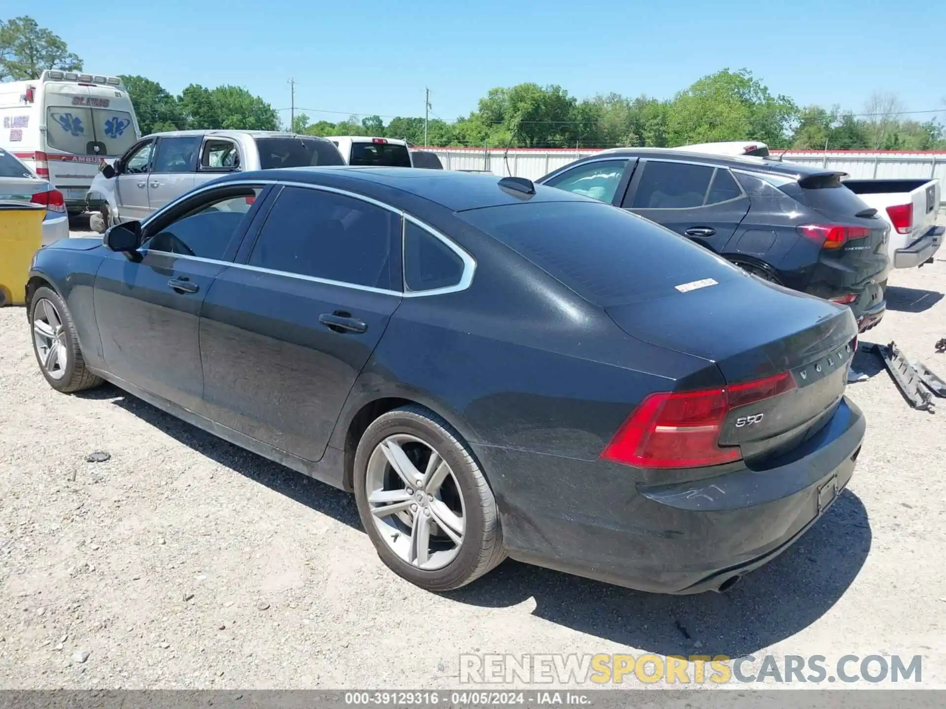 3 Photograph of a damaged car LVY102AK3KP084270 VOLVO S90 2019