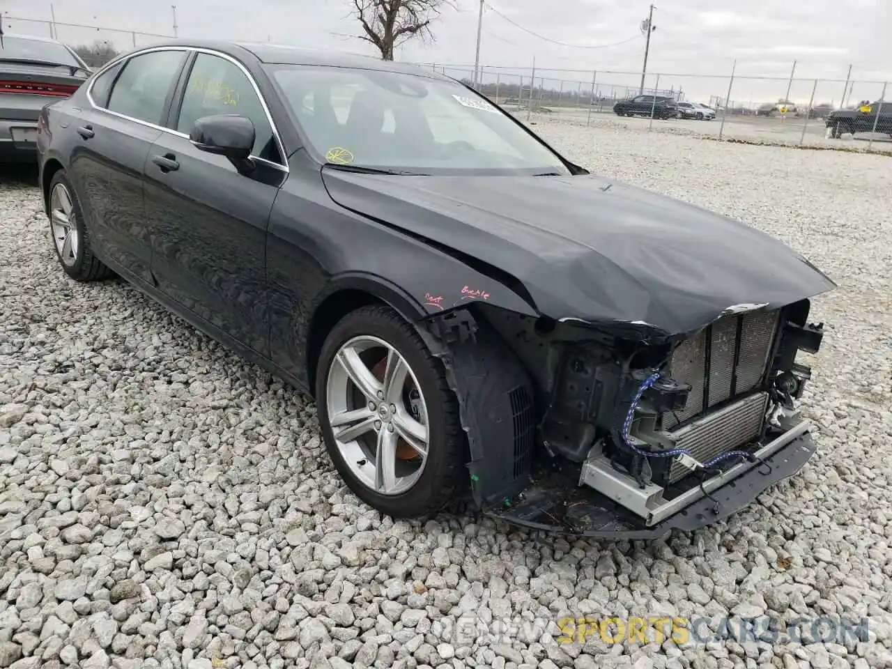 1 Фотография поврежденного автомобиля LVY102AKXKP107026 VOLVO S90 2019