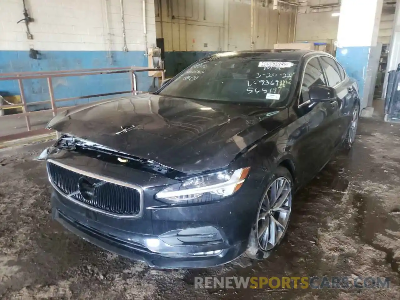 2 Photograph of a damaged car LVY102MK4KP099369 VOLVO S90 2019