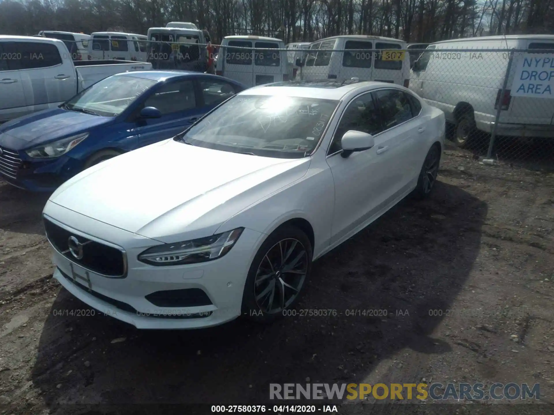 2 Photograph of a damaged car LVY102MK7KP083117 VOLVO S90 2019