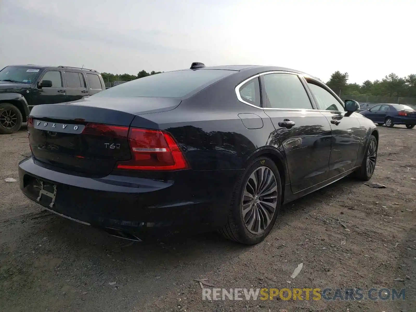 4 Фотография поврежденного автомобиля LVYA22MK3LP175949 VOLVO S90 2020