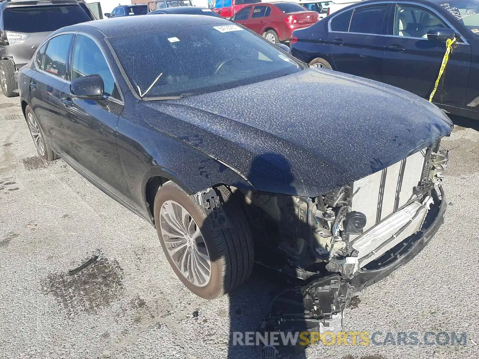 1 Photograph of a damaged car LVYA22MK4LP168749 VOLVO S90 2020