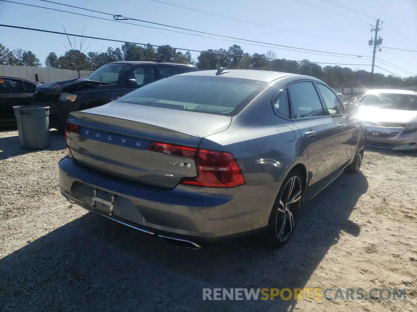 4 Photograph of a damaged car LVYA22MT7LP180404 VOLVO S90 2020