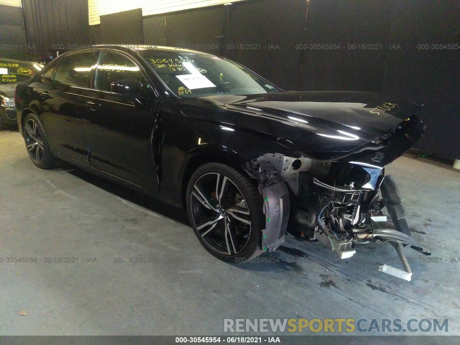 1 Photograph of a damaged car LVYA22MT8LP172232 VOLVO S90 2020