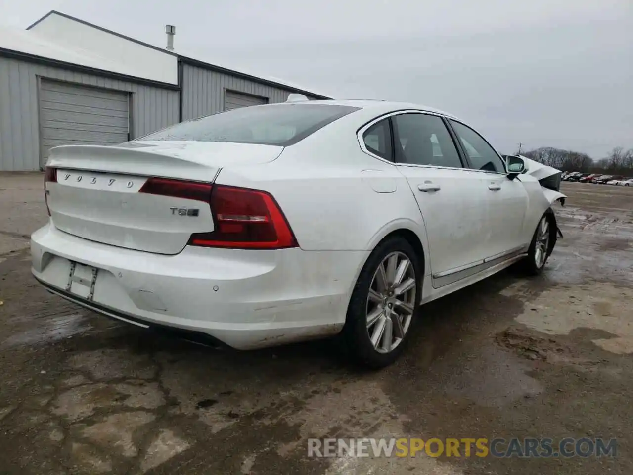 4 Photograph of a damaged car LVYBR0AL6LP175011 VOLVO S90 2020