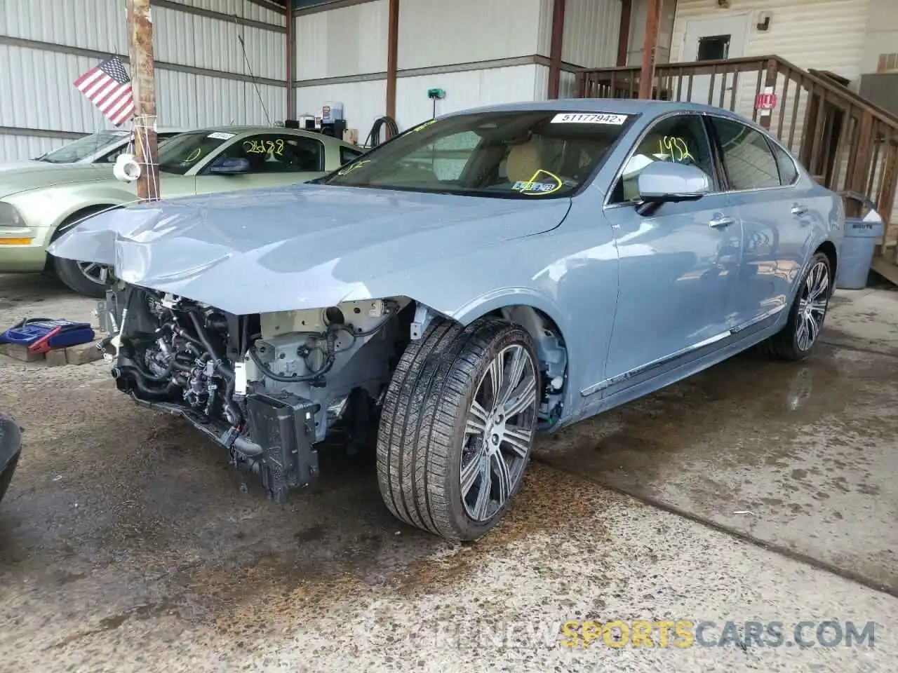 2 Photograph of a damaged car LVY062ML1NP264480 VOLVO S90 B6 INS 2022