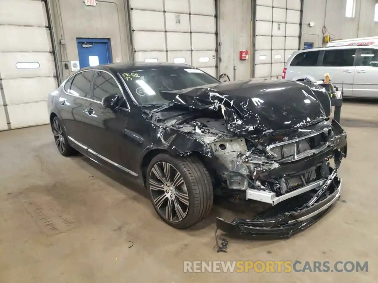 1 Photograph of a damaged car LVY062ML8NP246333 VOLVO S90 B6 INS 2022