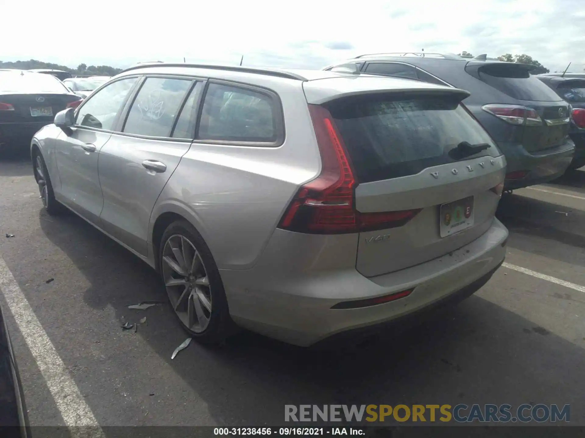 3 Photograph of a damaged car YV1102EK0K1001845 VOLVO V60 2019