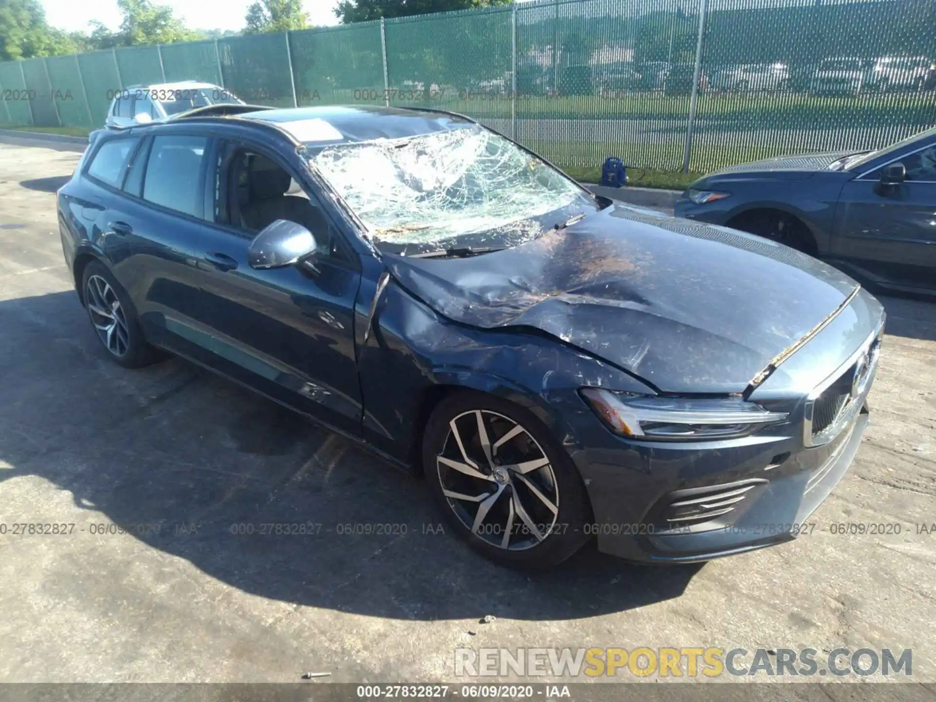 1 Photograph of a damaged car YV1A22SK5K1342222 VOLVO V60 2019