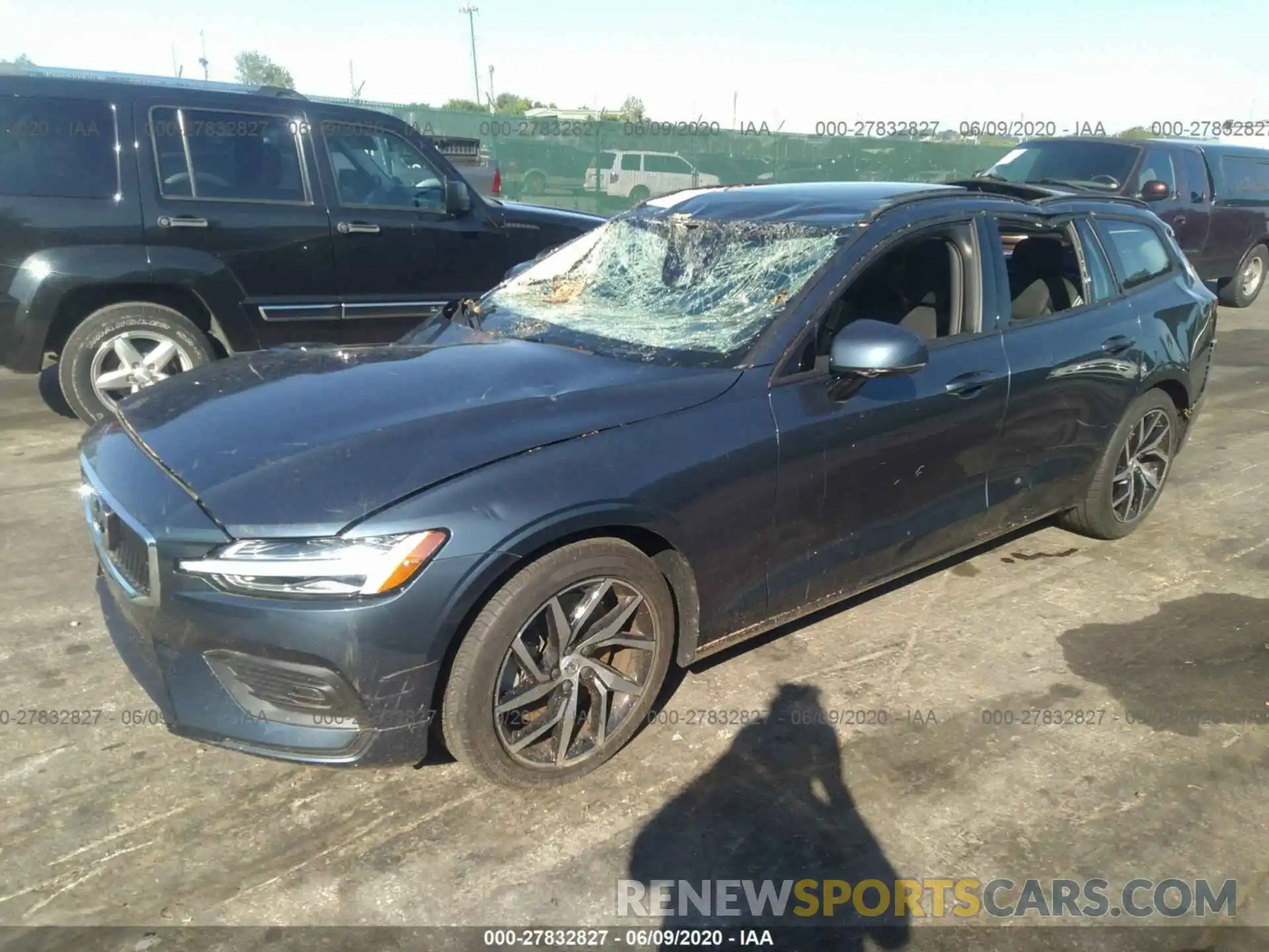 2 Photograph of a damaged car YV1A22SK5K1342222 VOLVO V60 2019