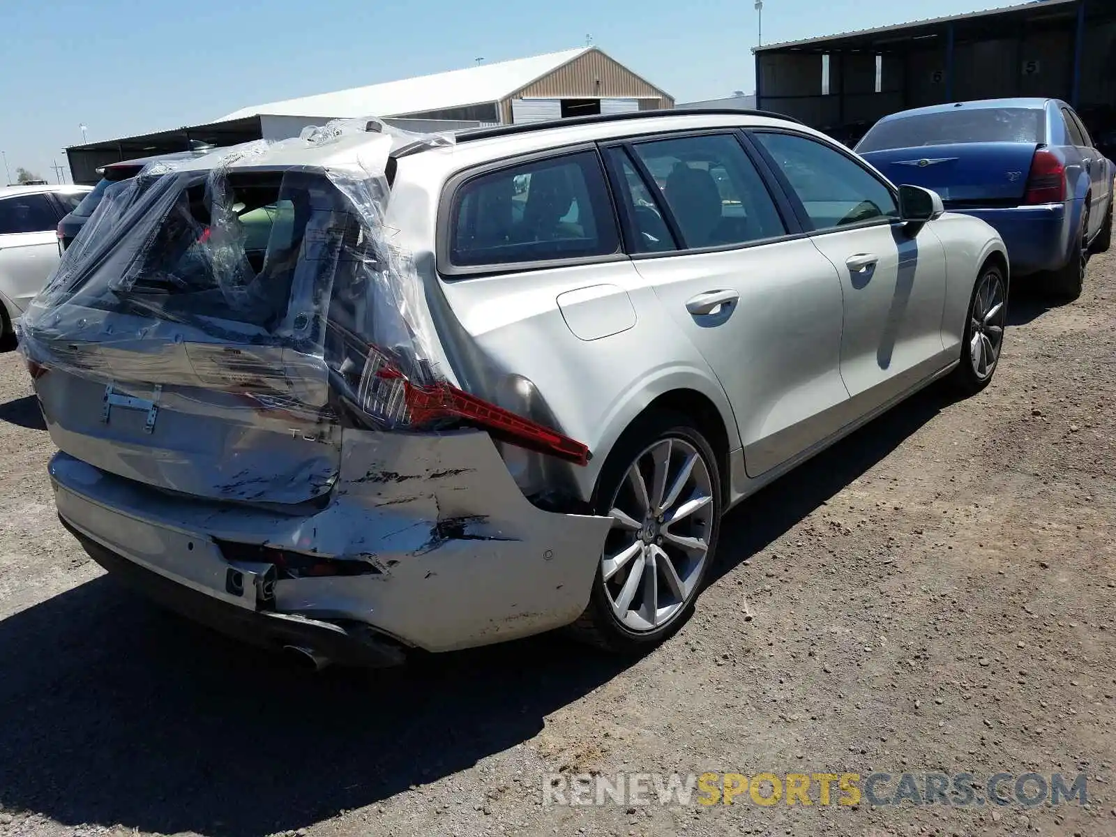 4 Photograph of a damaged car YV1A22SK8K1004667 VOLVO V60 2019