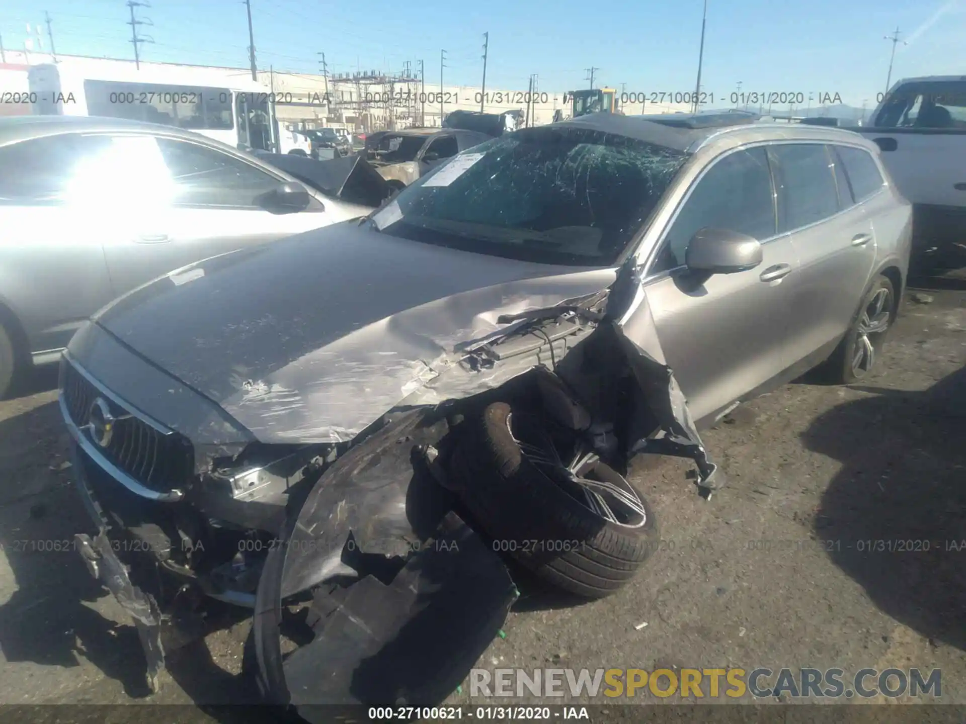 2 Photograph of a damaged car YV1A22SL1K2327736 VOLVO V60 2019