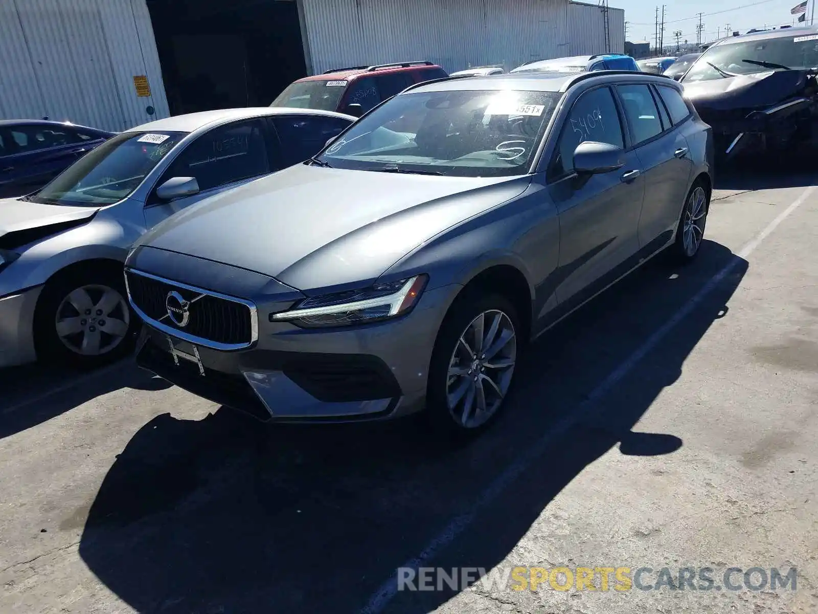 2 Photograph of a damaged car YV1102EKXL2395074 VOLVO V60 2020