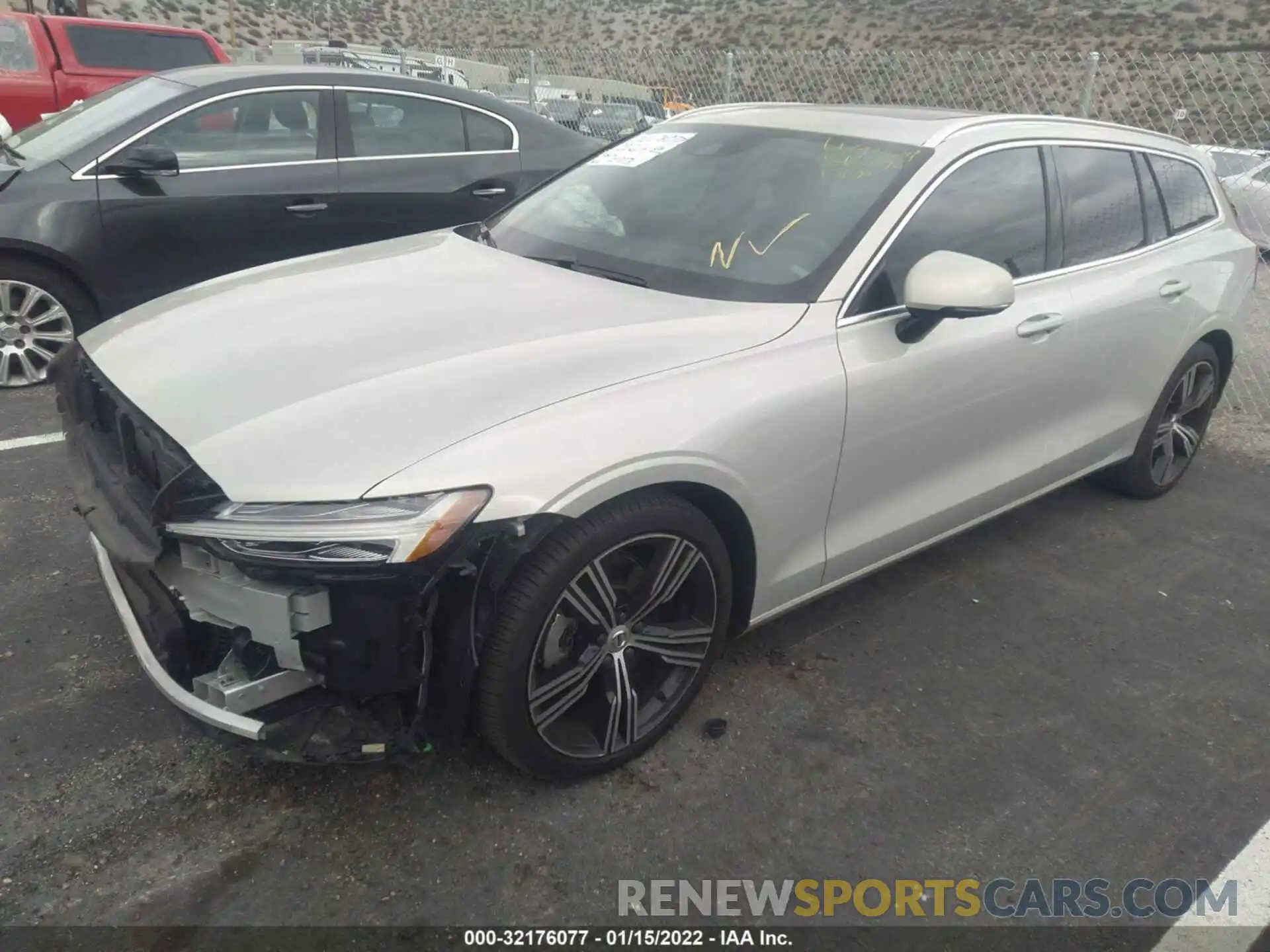 2 Photograph of a damaged car YV1102EL6L2374506 VOLVO V60 2020