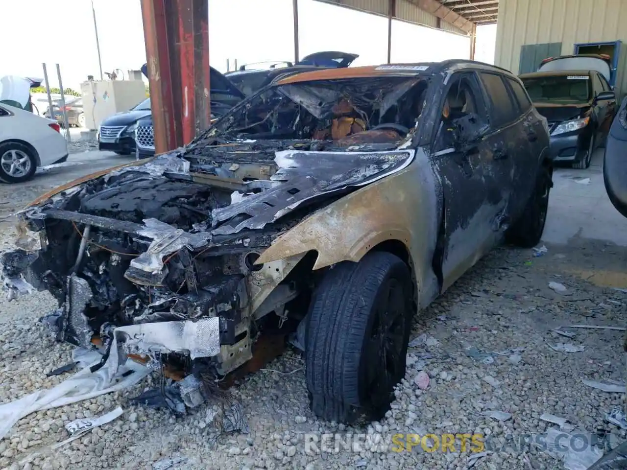 2 Photograph of a damaged car YV4102WK1L1048661 VOLVO V60 2020