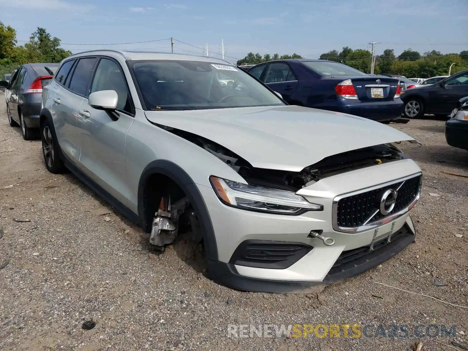 1 Photograph of a damaged car YV4102WK7L1036496 VOLVO V60 2020