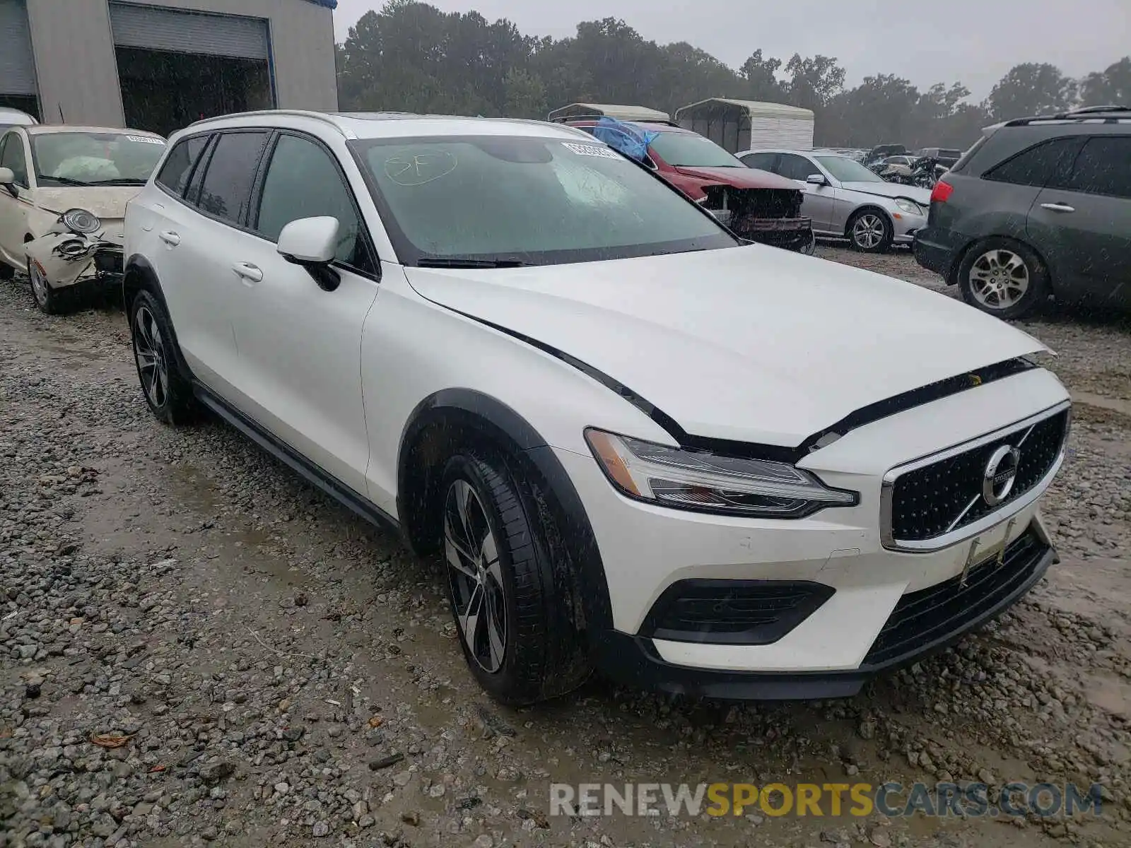 1 Photograph of a damaged car YV4102WK9L1041554 VOLVO V60 2020