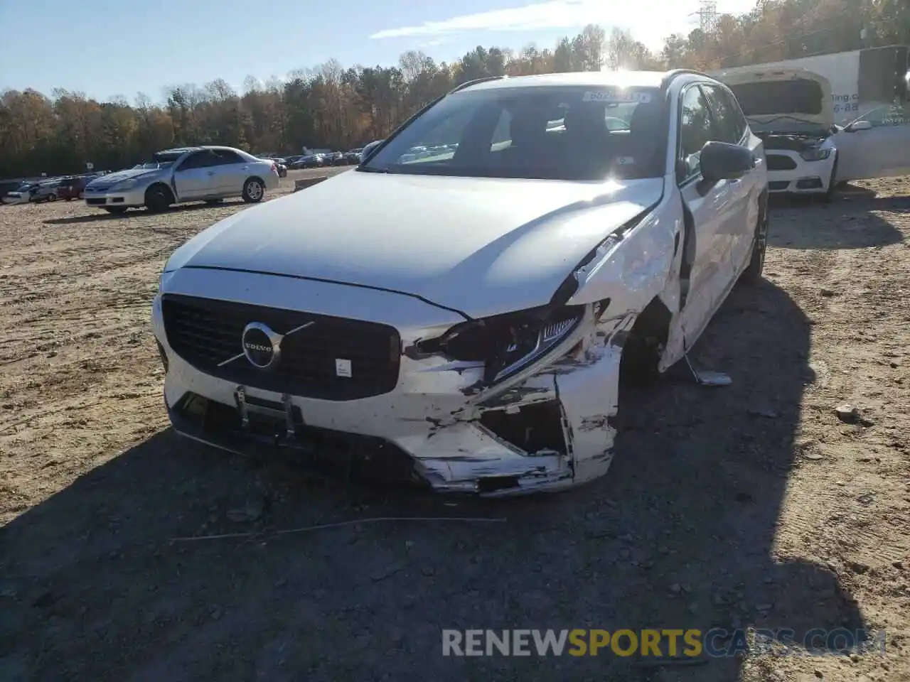 2 Photograph of a damaged car YV1BK0EP0M1428038 VOLVO V60 2021