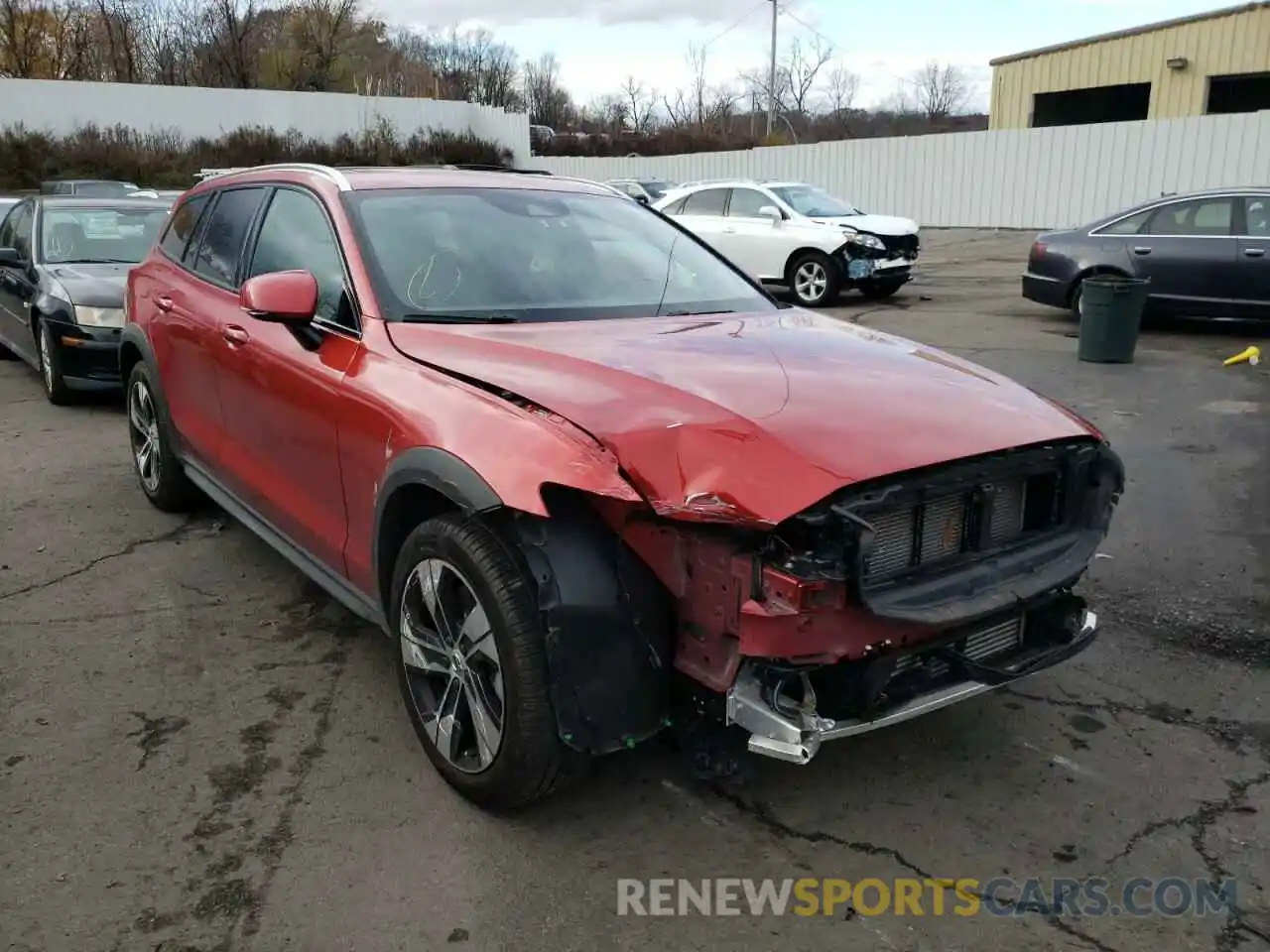 1 Photograph of a damaged car YV4102WK0M1076582 VOLVO V60 2021