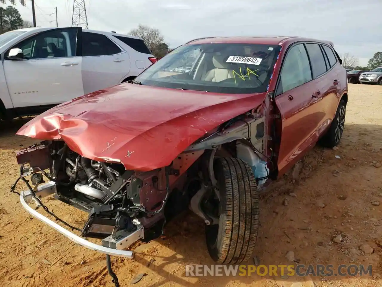 2 Photograph of a damaged car YV4102WK4M1068209 VOLVO V60 2021