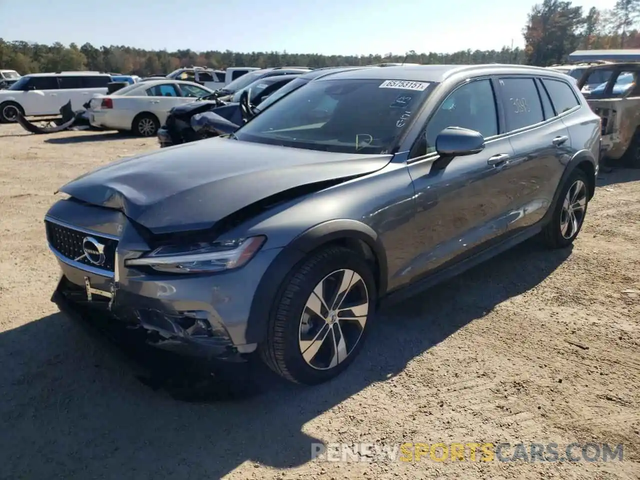 2 Photograph of a damaged car YV4102WK4M1072809 VOLVO V60 2021