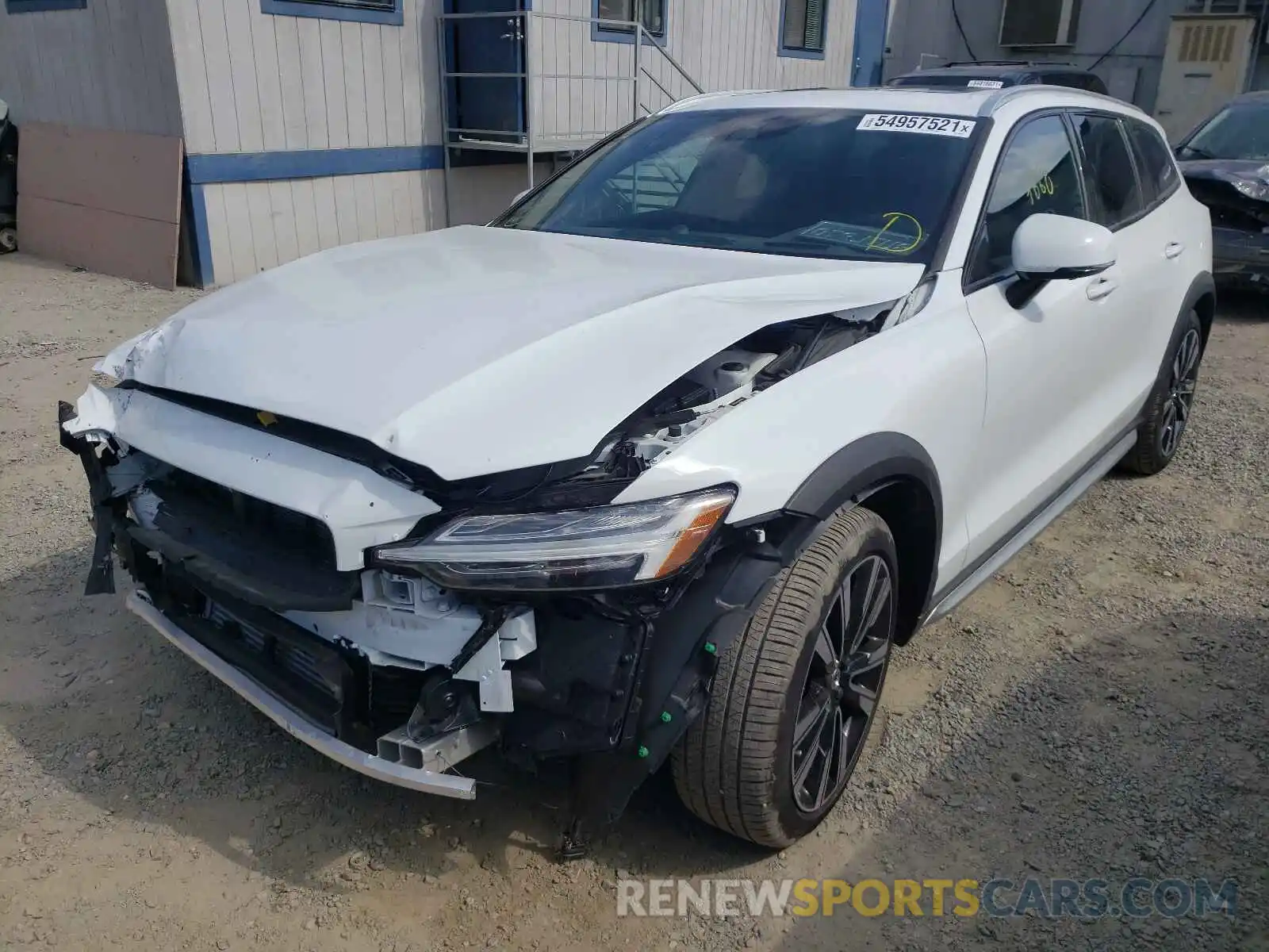 2 Photograph of a damaged car YV4102WK9M1069677 VOLVO V60 2021